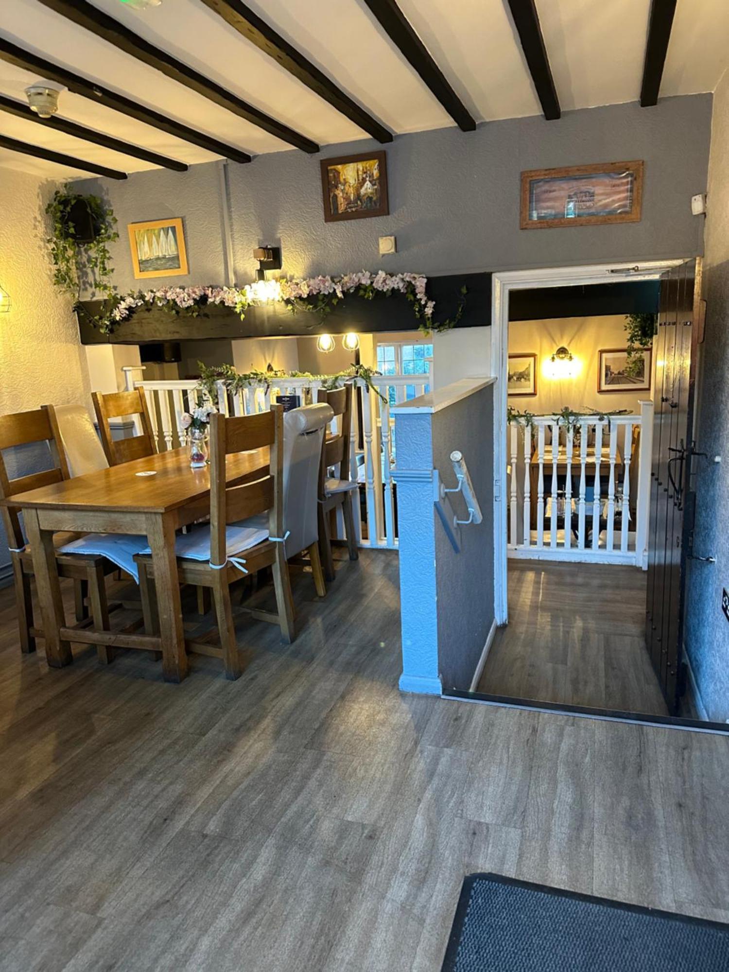 The Old Ship Inn Lowdham Экстерьер фото