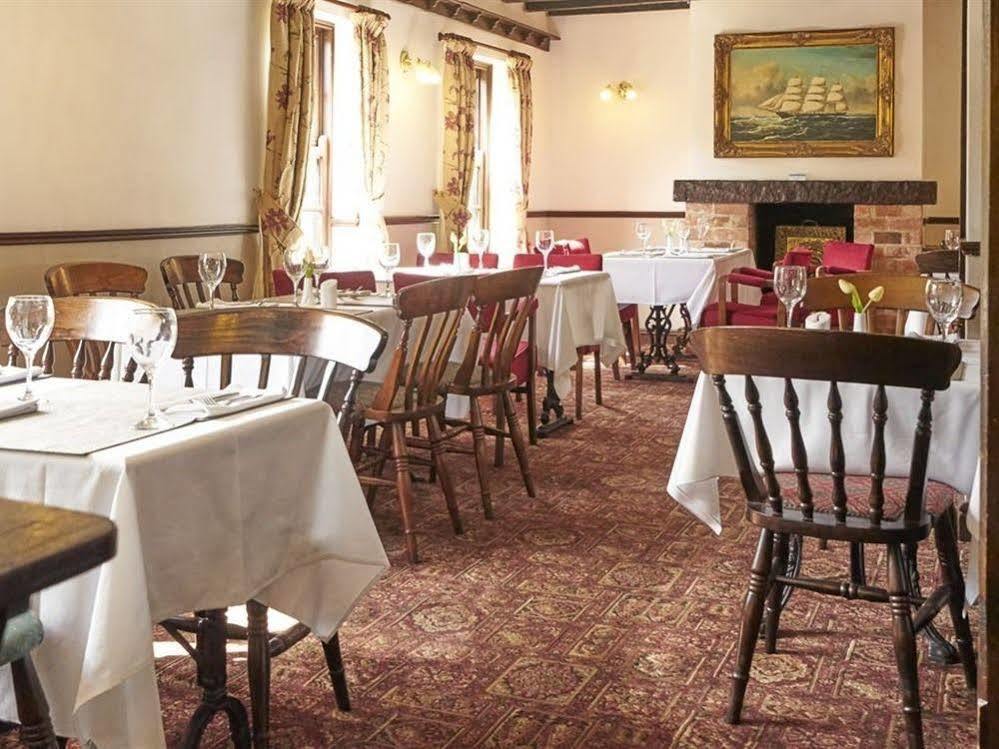 The Old Ship Inn Lowdham Экстерьер фото
